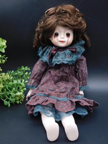 LILITH DOLL, ECCENTRIC ASSEMBLAGE ART FROM THE OZAWA DOLLHOUSE VAULT, OZAWA ORIGINAL WITH COA