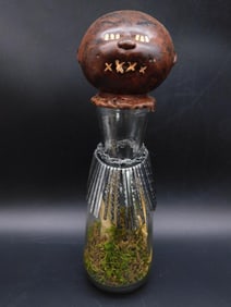 SHRUNKEN HEAD VASE ECCENTRIC ASSEMBLAGE ART FROM THE OZAWA DOLLHOUSE VAULT, OZAWA ORIGINAL WITH COA