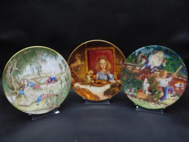 MIXED COLLECTOR PLATES VINTAGE ANTIQUE
