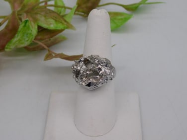 Silver Tone Nugget Style Ring