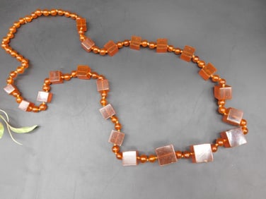 Amber-Colored Beaded Necklace With Square Accents