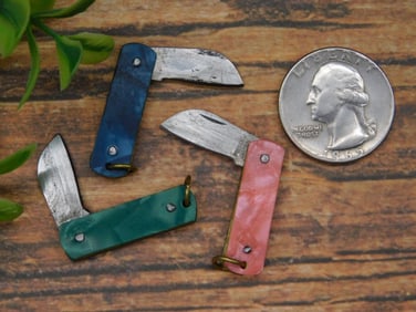 Set of Miniature Folding Pocket Knives With Colorful Handles