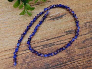 AFRICAN TRADE BEADS ROCK STONE LAPIDARY SPECIMEN