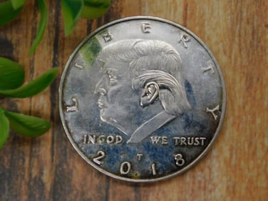 2018 Donald Trump Commemorative Coin