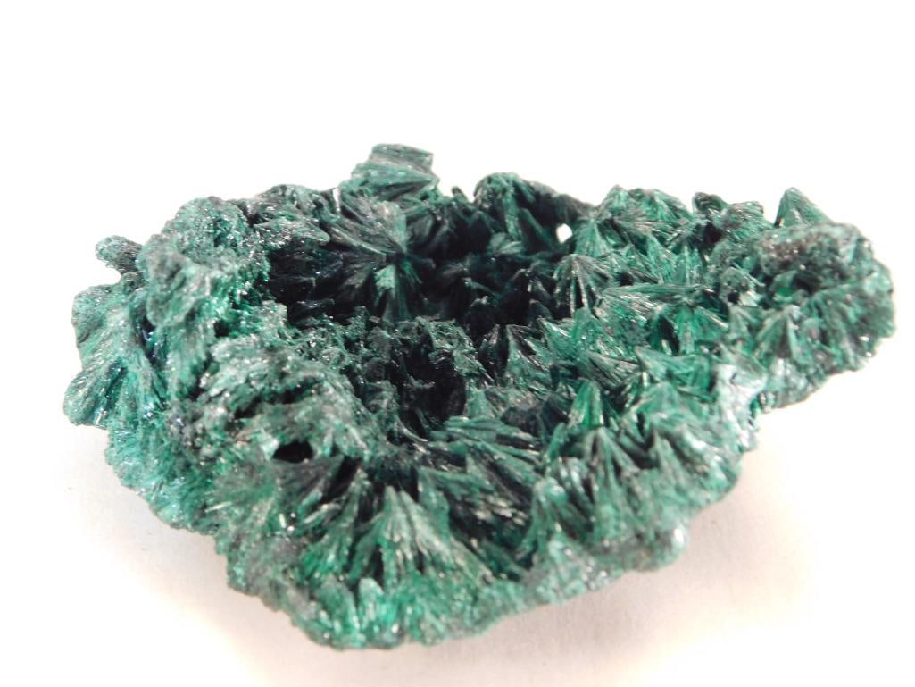 FIBROUS MALACHITE ROCK STONE LAPIDARY SPECIMEN: FIBROUS MALACHITE ROCK STONE LAPIDARY SPECIMEN