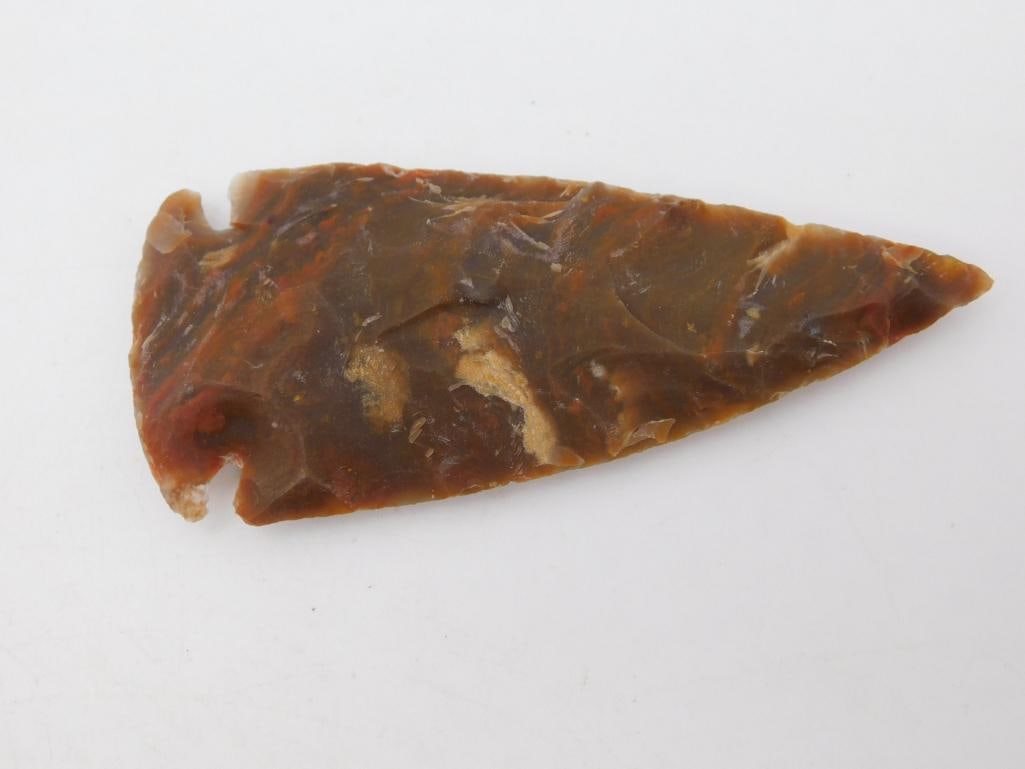 2 1/2 INCH HAND KNAPPED ARTIFACT TOOL ROCK STONE LAPIDARY SPECIMEN: 2 1/2 INCH HAND KNAPPED ARTIFACT TOOL ROCK STONE LAPIDARY SPECIMEN