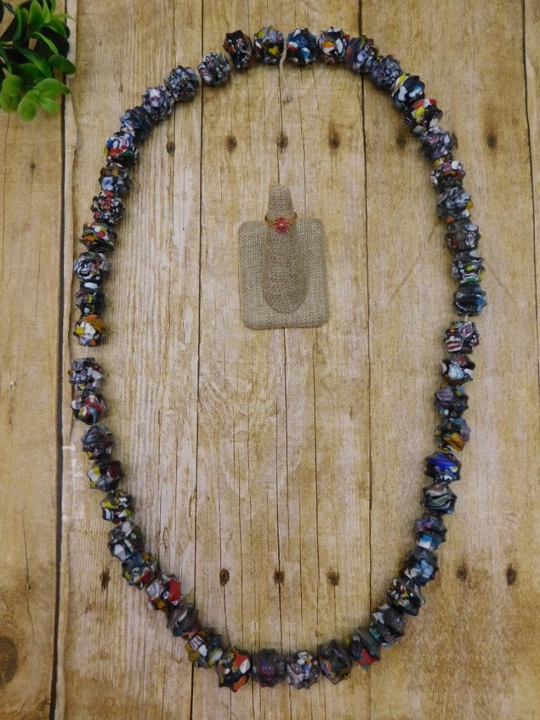 BLACK CANDY GLASS BEADS NECKLACE WITH RING ROCK STONE LAPIDARY SPECIMEN: BLACK CANDY GLASS BEADS NECKLACE WITH RING ROCK STONE LAPIDARY SPECIMEN