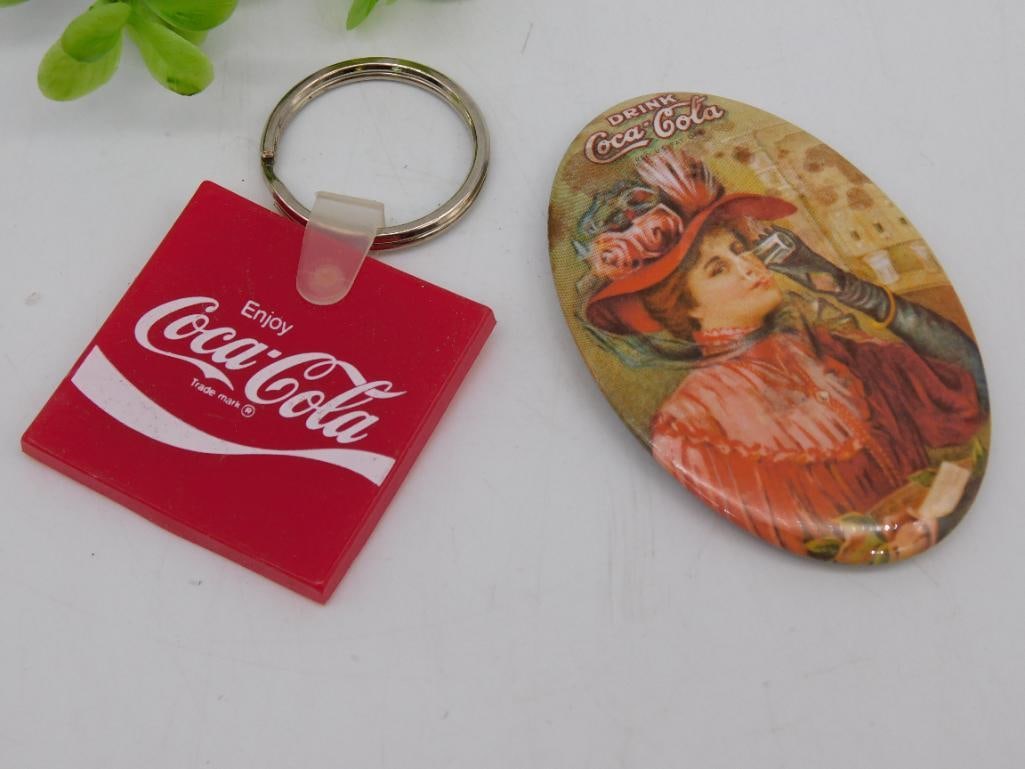COCA-COLA COKE ADVERTISING POCKET MIRROR AND KEYCHAIN: COCA-COLA COKE ADVERTISING POCKET MIRROR AND KEYCHAIN