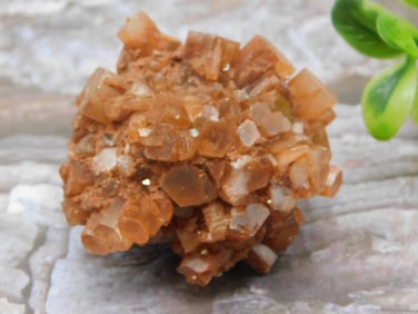 ARAGONITE ROCK STONE LAPIDARY SPECIMEN