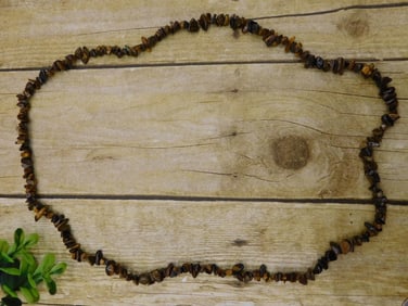 GENUINE STONE CHIP NECKLACE ROCK STONE LAPIDARY SPECIMEN