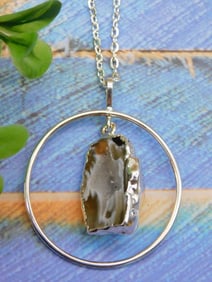 GEODE SLICE PENDANT ON CHAIN NECKLACE ROCK STONE LAPIDARY SPECIMEN