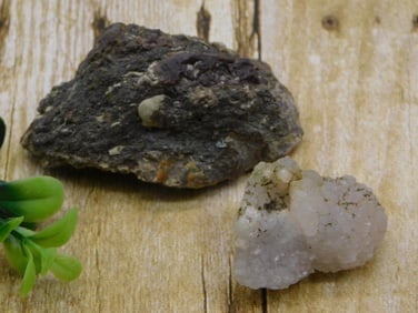 MIXED ROUGH LOT ROCK STONE LAPIDARY SPECIMEN