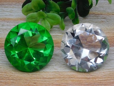 DISPLAY DIAMONDS ROCK STONE LAPIDARY SPECIMEN