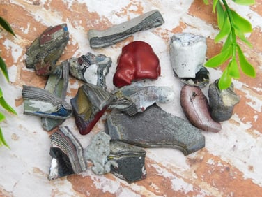 FORDITE MOTOR CITY AGATE ROCK STONE LAPIDARY SPECIMEN