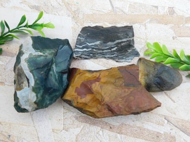 MIXED LOT ROCK STONE LAPIDARY SPECIMEN