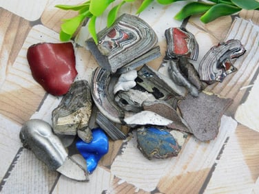 FORDITE MOTOR CITY AGATE ROCK STONE LAPIDARY SPECIMEN