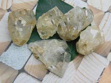 HERKIMER DIAMOND ROCK STONE LAPIDARY SPECIMEN