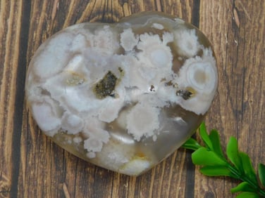 HATMANS FLOWER PETAL AGATE ROCK STONE LAPIDARY SPECIMEN