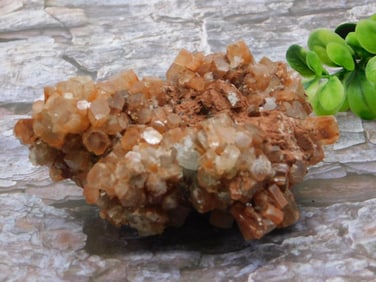 ARAGONITE ROCK STONE LAPIDARY SPECIMEN