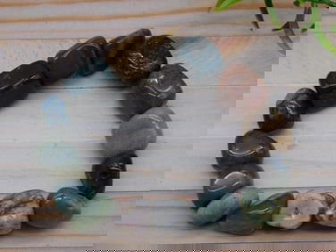 STONE BRACELET ROCK STONE LAPIDARY SPECIMEN