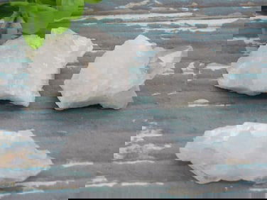 QUARTZ ROCK STONE LAPIDARY SPECIMEN