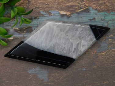 BLACK SARDONYX DIAMOND CUT ROCK STONE LAPIDARY SPECIMEN