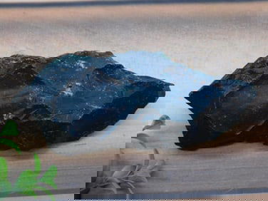 BLOODSTONE ROCK STONE LAPIDARY SPECIMEN