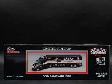 Limited Edition 1:64 Scale Goodwrench Die-Cast Coin Bank NIB