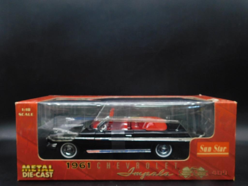 1961 Chevrolet Impala Die-Cast Model by Sun Star (1 of 5)