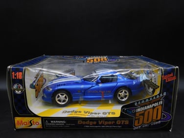 1:18 Maisto Dodge Viper GTS Indianapolis 500 Model Car