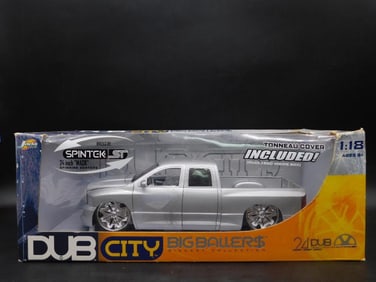 Dub City Big Baller$ 1:18 Scale Dodge Ram Model