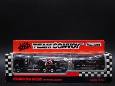 Matchbox Goodwrench Racing Team Convoy Set