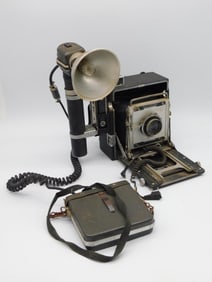 Graflex Crown Graphic Camera With Accessories