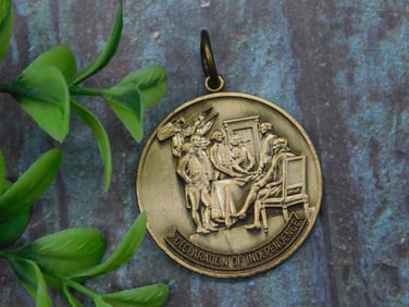 Declaration of Independence Themed Medallion Pendant