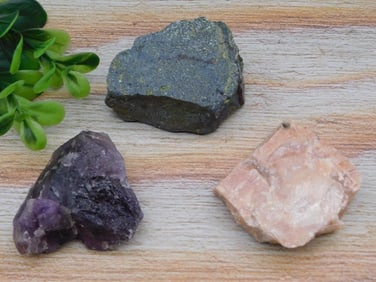 MIXED ROCK STONE LAPIDARY SPECIMEN