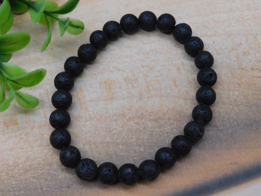 LAVA STONE BEADED BRACELET ROCK STONE LAPIDARY SPECIMEN: LAVA STONE BEADED BRACELET ROCK STONE LAPIDARY SPECIMEN