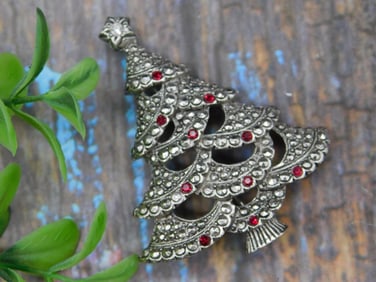 Silver Tone Christmas Tree Brooch with Red Rhinestones