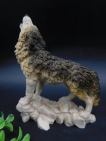 Castagna 1990 Howling Wolf Figurine on Rock Base