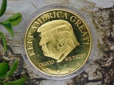 2024 Donald Trump Commemorative Gold-Toned Coin with Holder