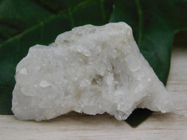 QUARTZ ROCK STONE LAPIDARY SPECIMEN