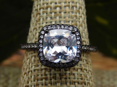 GENUINE STONE RING SIZE 8