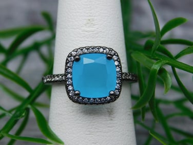 GENUINE STONE RING SIZE 6