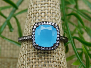 GENUINE STONE RING SIZE 8