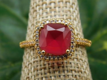 GENUINE STONE RING SIZE 8