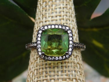 GENUINE STONE RING SIZE 6