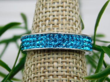 GENUINE STONE RING SIZE 6