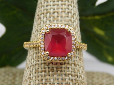 GENUINE STONE RING SIZE 8