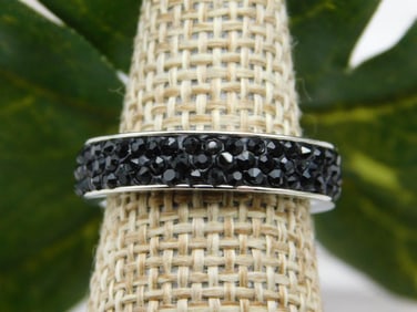 GENUINE STONE RING SIZE 6