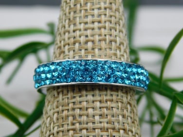 GENUINE STONE RING SIZE 6