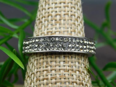 GENUINE STONE RING SIZE 7